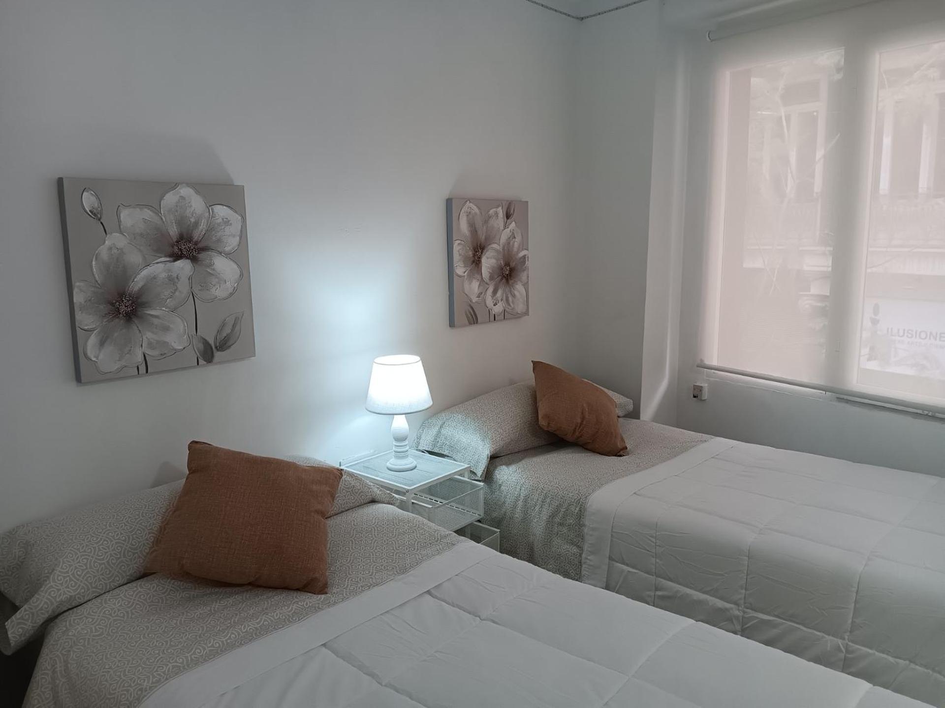 Apartamento Familiar Centro Historico Plaza Ayuntamiento "Ciutat Vella" Valência Exterior foto
