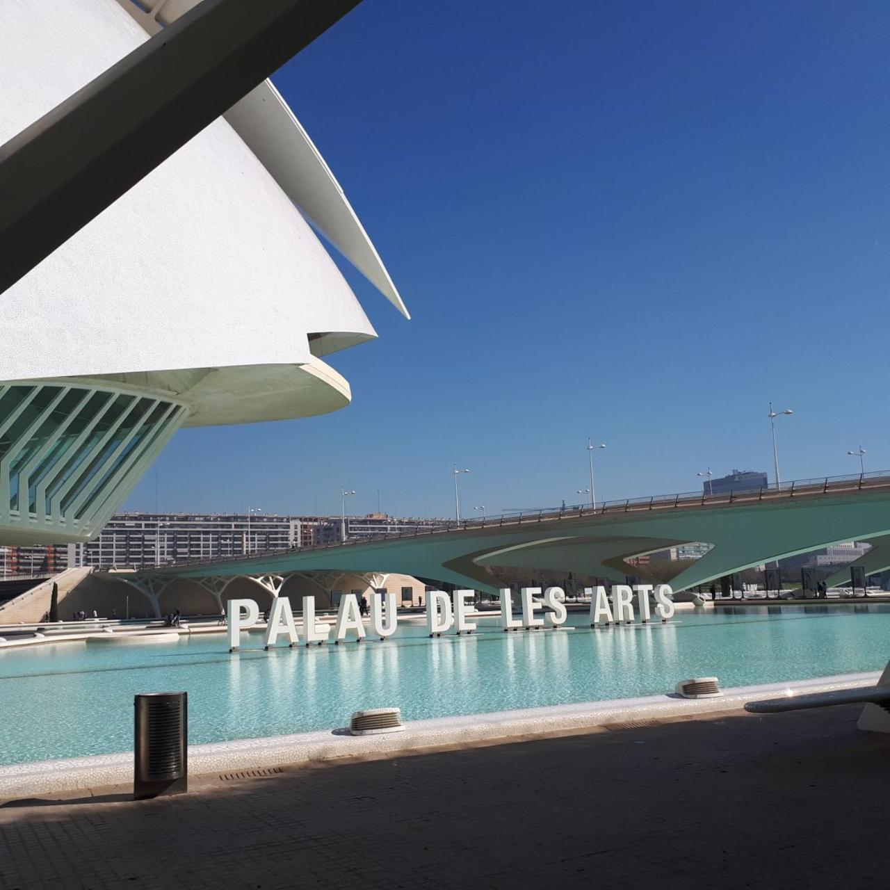 Apartamento Familiar Centro Historico Plaza Ayuntamiento "Ciutat Vella" Valência Exterior foto